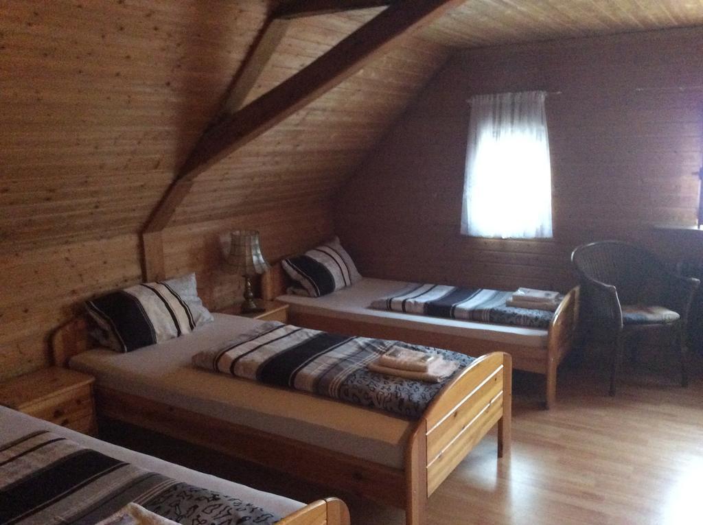 Hotel Drei Koenige Neckarbischofsheim الغرفة الصورة
